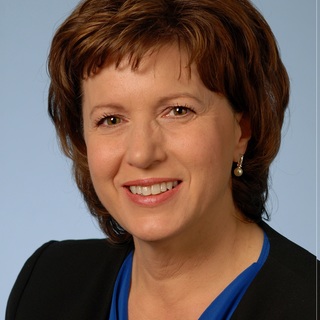 Photo of Dina Peterson