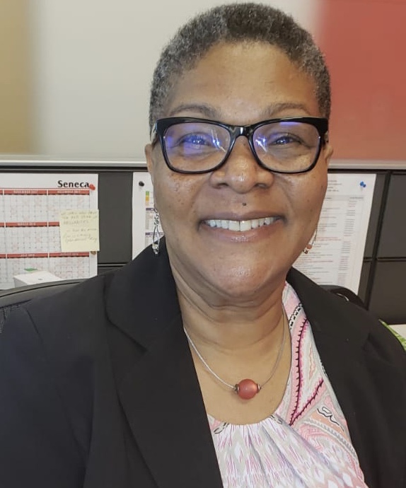 Maxine Brown-Lawrence – VoiceThread Certified Educator – VoiceThread